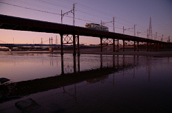 日没直前のモ501形