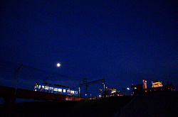 月と祭りとチン電と