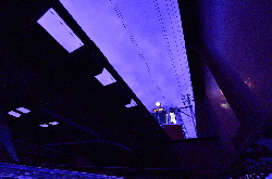 日没後、電球モードで